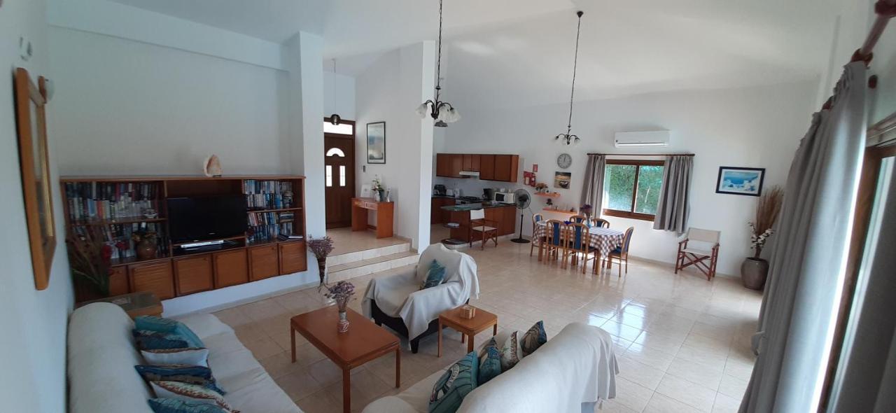 Chriseleni Latchi Villas Polis Buitenkant foto
