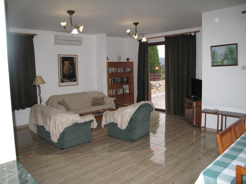 Chriseleni Latchi Villas Polis Buitenkant foto