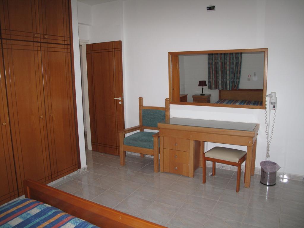 Chriseleni Latchi Villas Polis Buitenkant foto