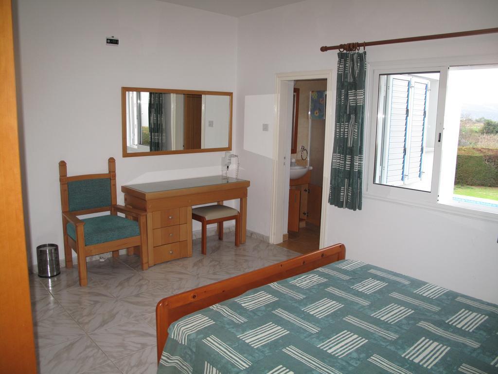 Chriseleni Latchi Villas Polis Buitenkant foto
